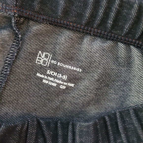 No Boundaries  Stretchable Leggings Small (3-5) - Picture 4 of 7